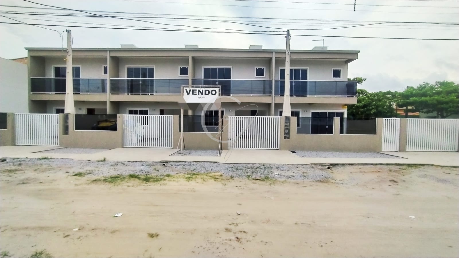 Sobrado à venda com 3 quartos, 112m² - Foto 2