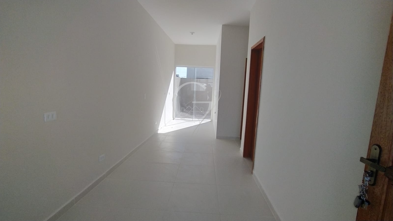 Casa à venda com 2 quartos, 47m² - Foto 4