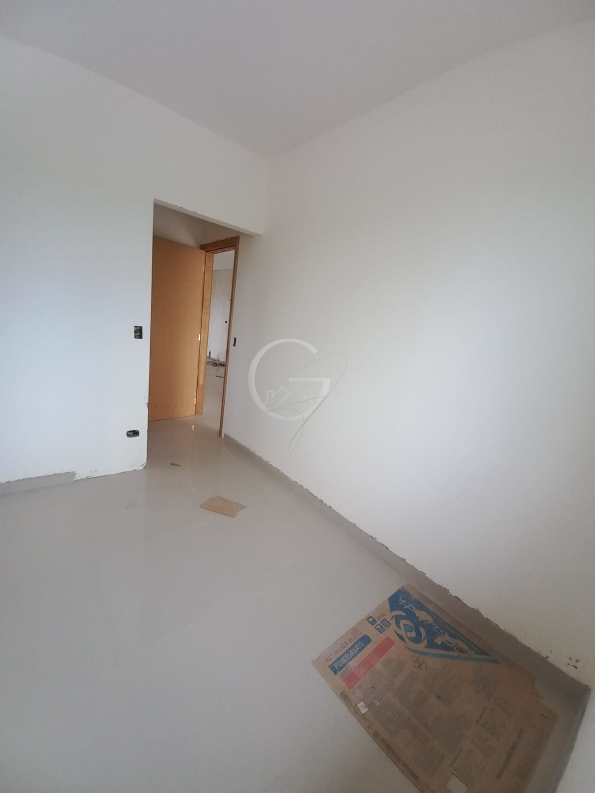 Casa à venda com 3 quartos, 100m² - Foto 5