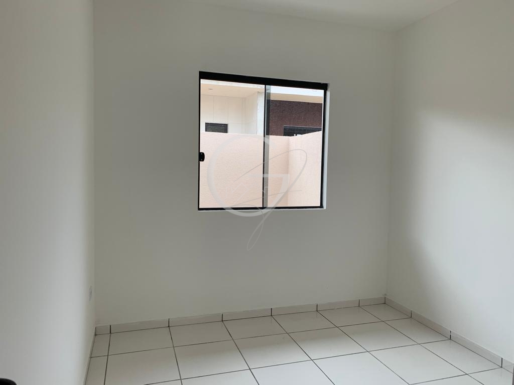 Casa à venda com 2 quartos, 50m² - Foto 7