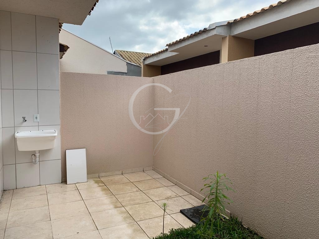 Casa à venda com 2 quartos, 50m² - Foto 10