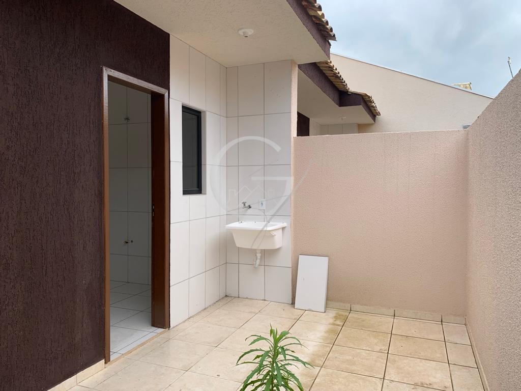 Casa à venda com 2 quartos, 50m² - Foto 9