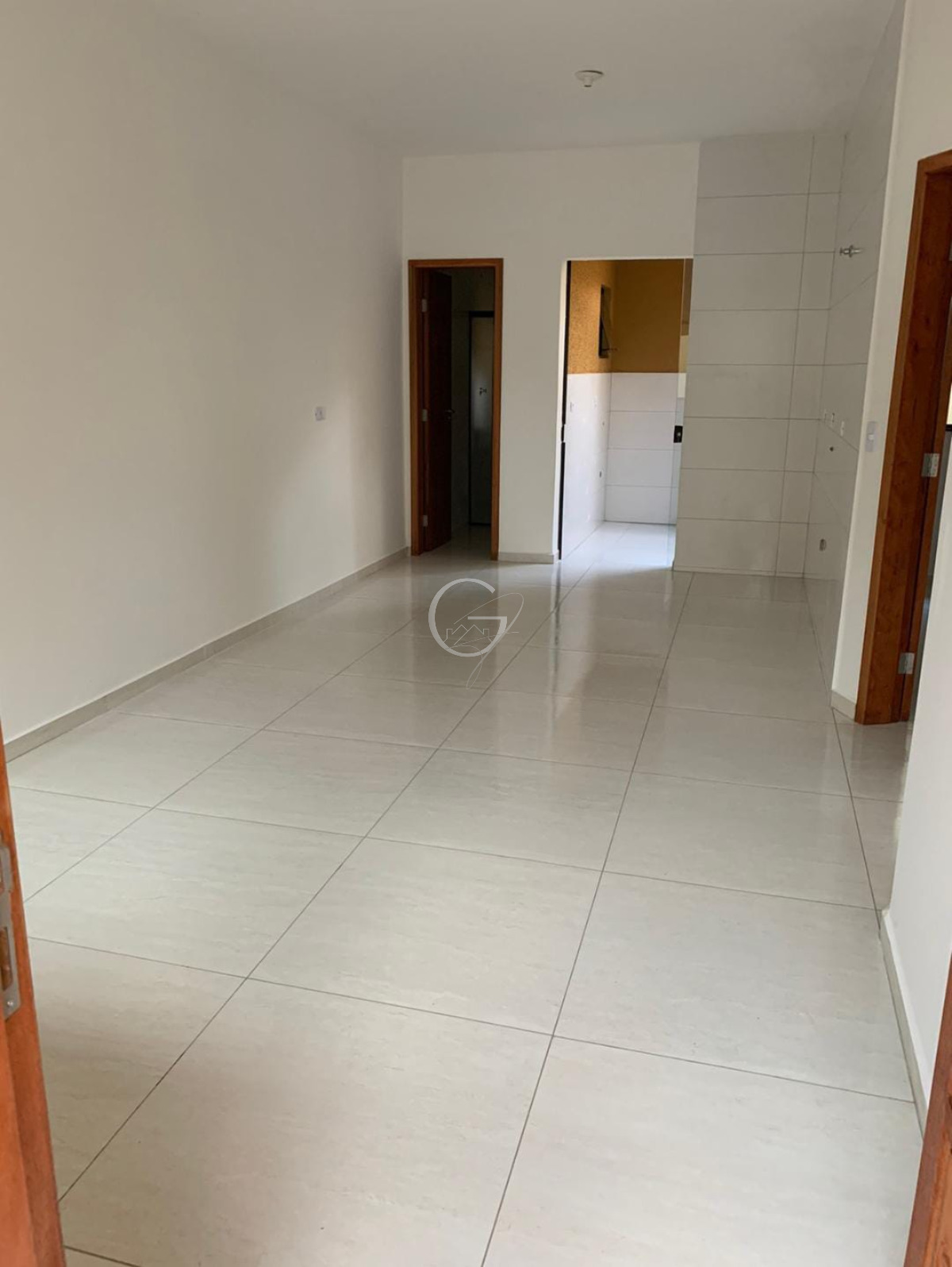 Casa à venda com 2 quartos, 57m² - Foto 4