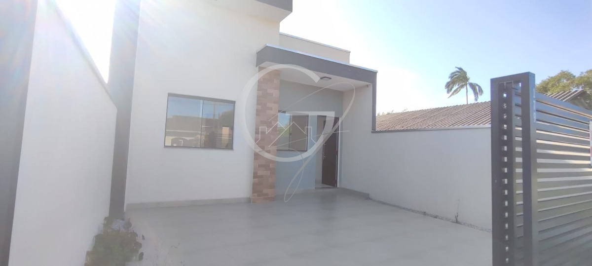 Casa à venda com 2 quartos, 50m² - Foto 1