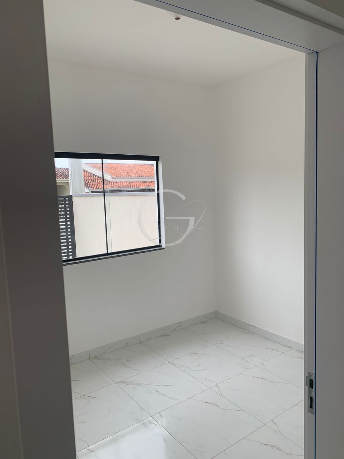 Casa à venda com 2 quartos, 50m² - Foto 8