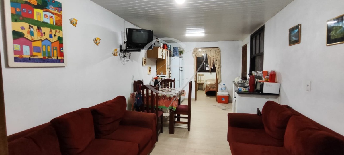 Casa à venda com 2 quartos, 50m² - Foto 5